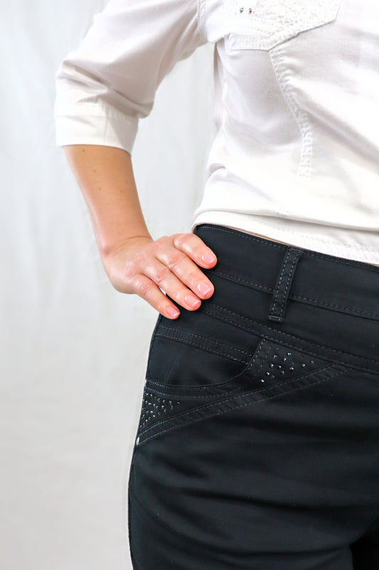 Rhinestone Detail Capri - Black
