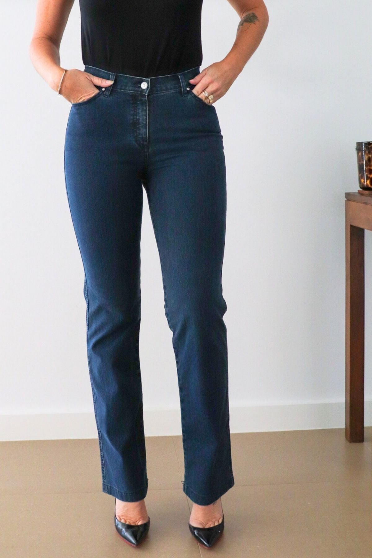 Applique Pocket Straight Leg Jeans - Denim