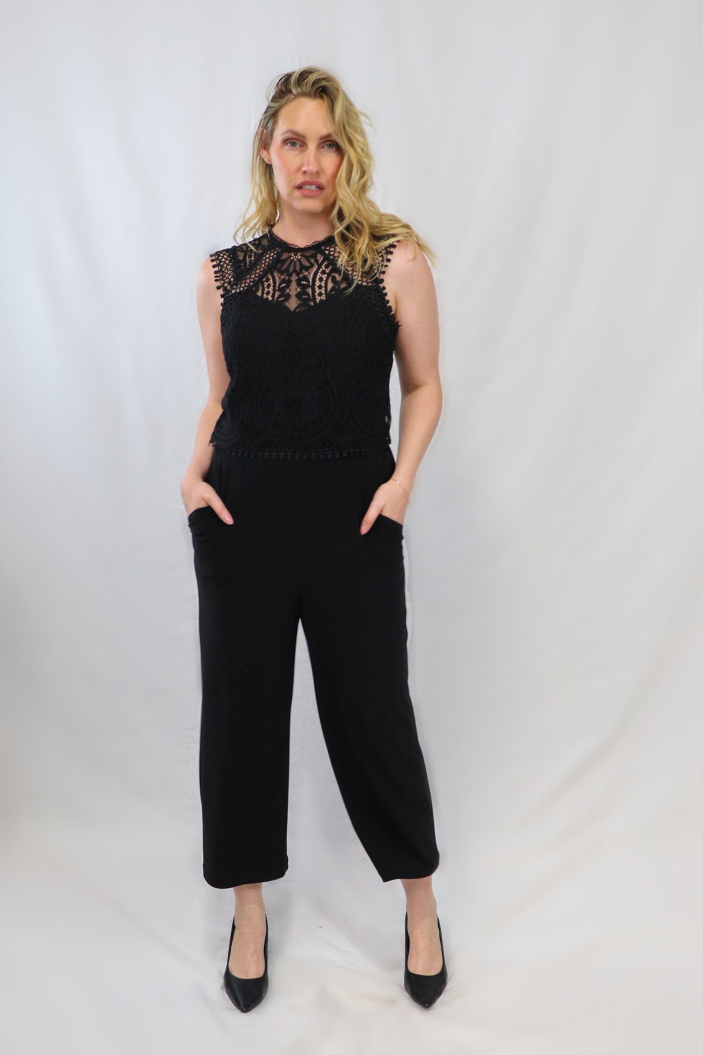 Frank Lyman Jumpsuit - 201460