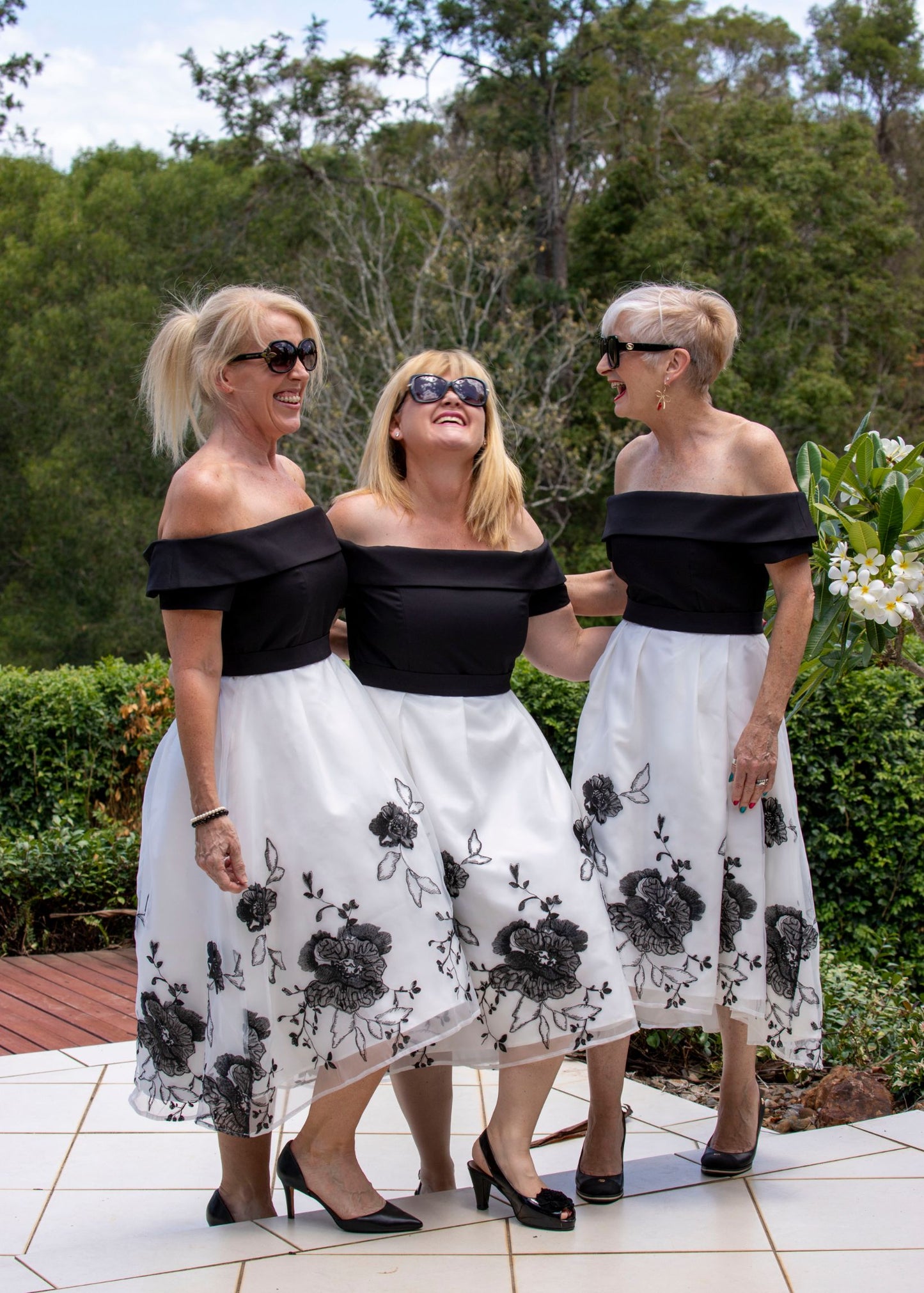 Off Shoulder Dress - Black/White