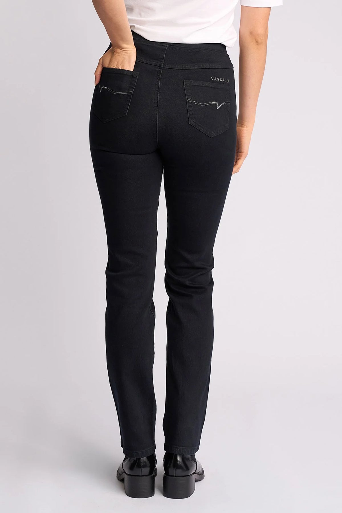 Vassalli Slim Pull on Jean - Black