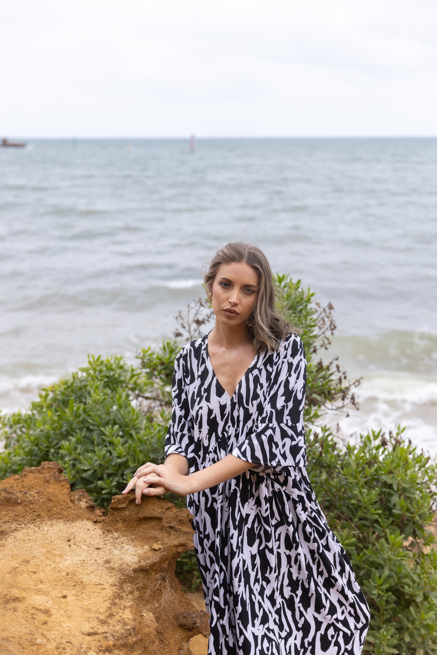 Two T's Abstract Print Dress - Black/White