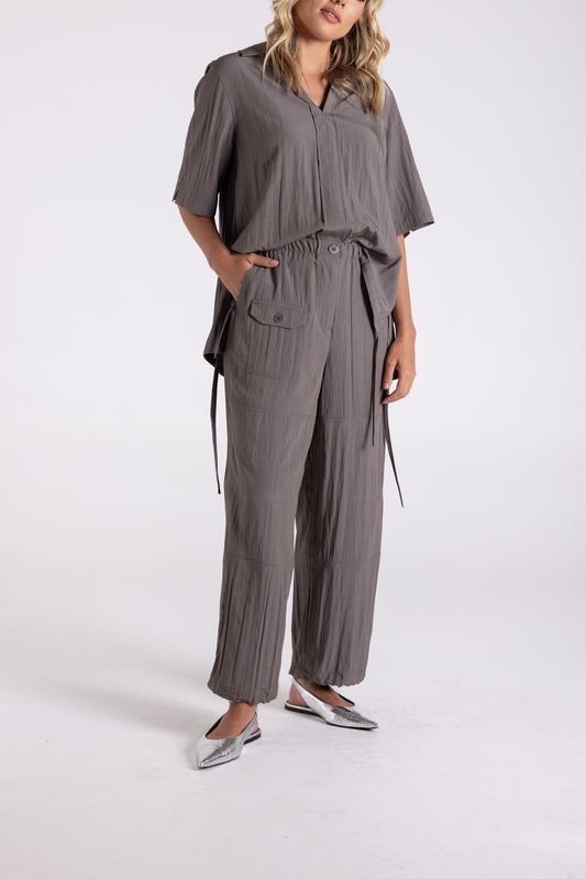 Two T's Crinkle Cargo Pant - Donkey