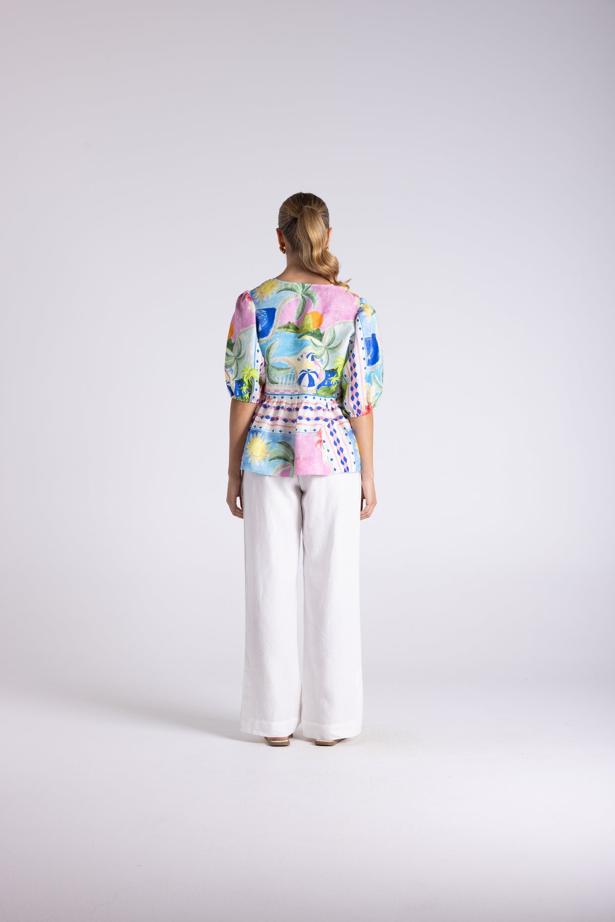 Two T's Ibiza Bow Top