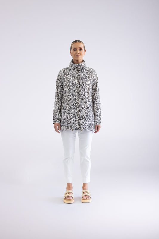 Two T's Spray Jacket - Leopard Print