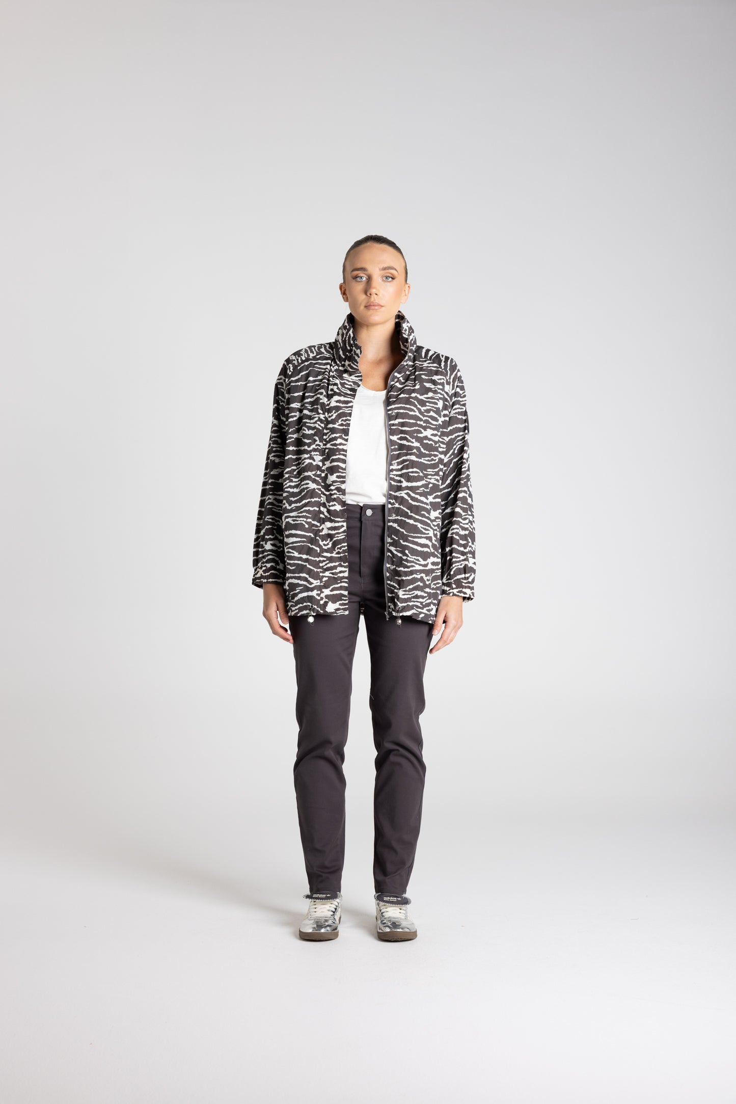 Two T's Spray Jacket - Zebra Print