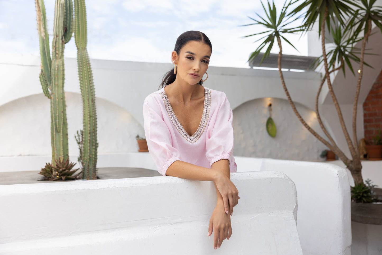 Two T's Linen V-Neck Beaded Top - Pink