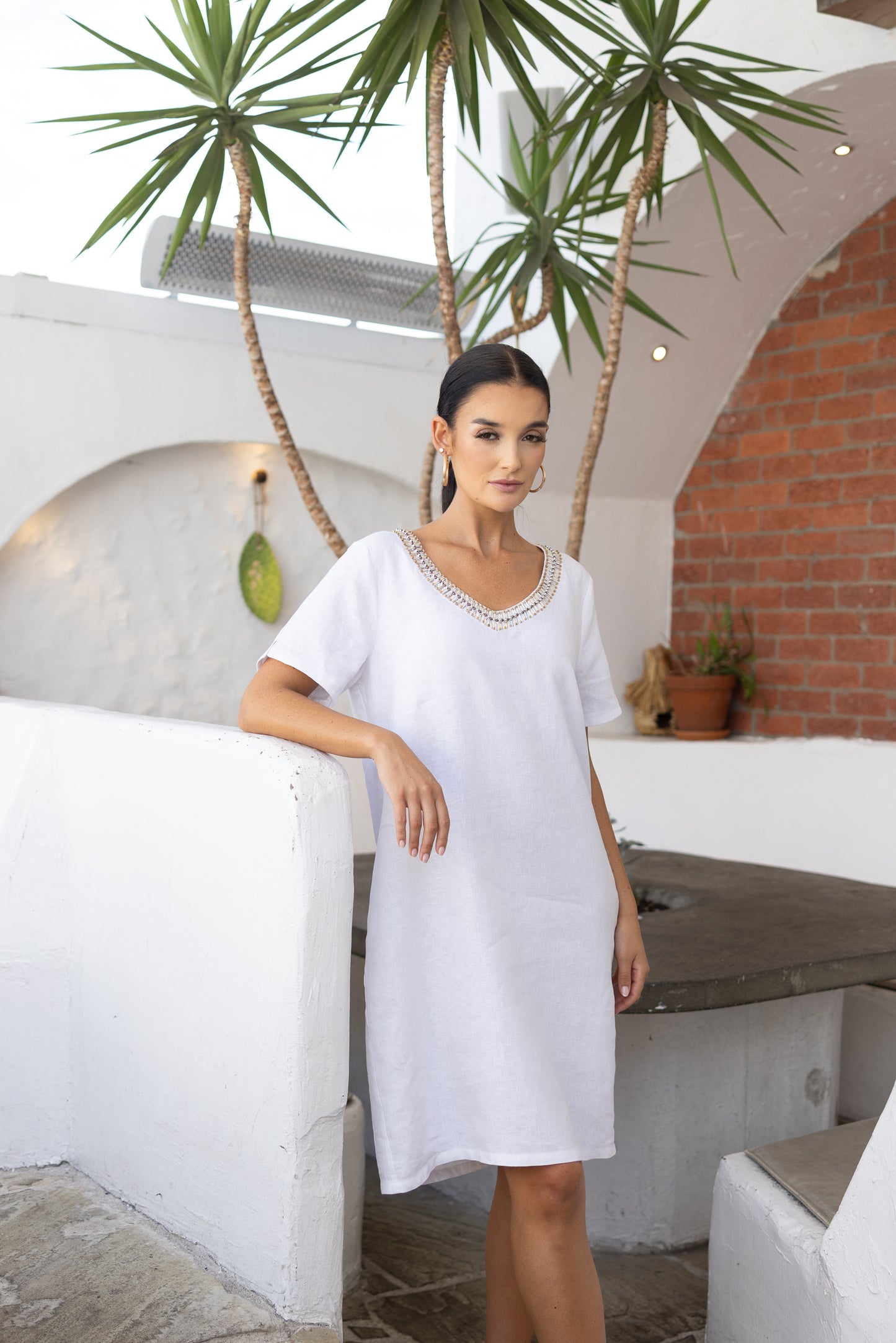Two T's Linen V-Neck Beaded Dress - White