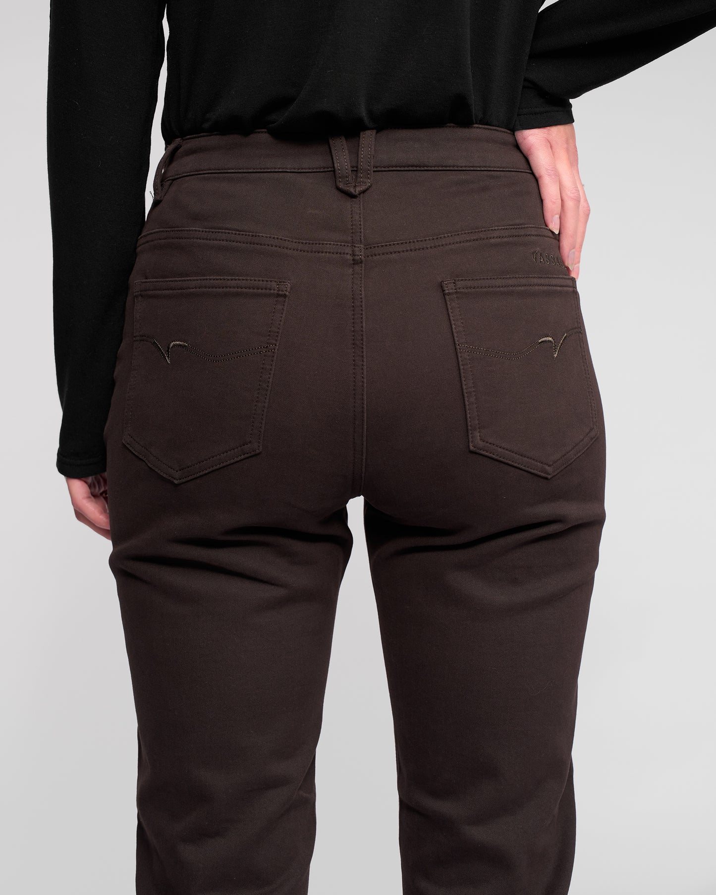 Vassalli Slim Leg Knit Pant - Chocolate