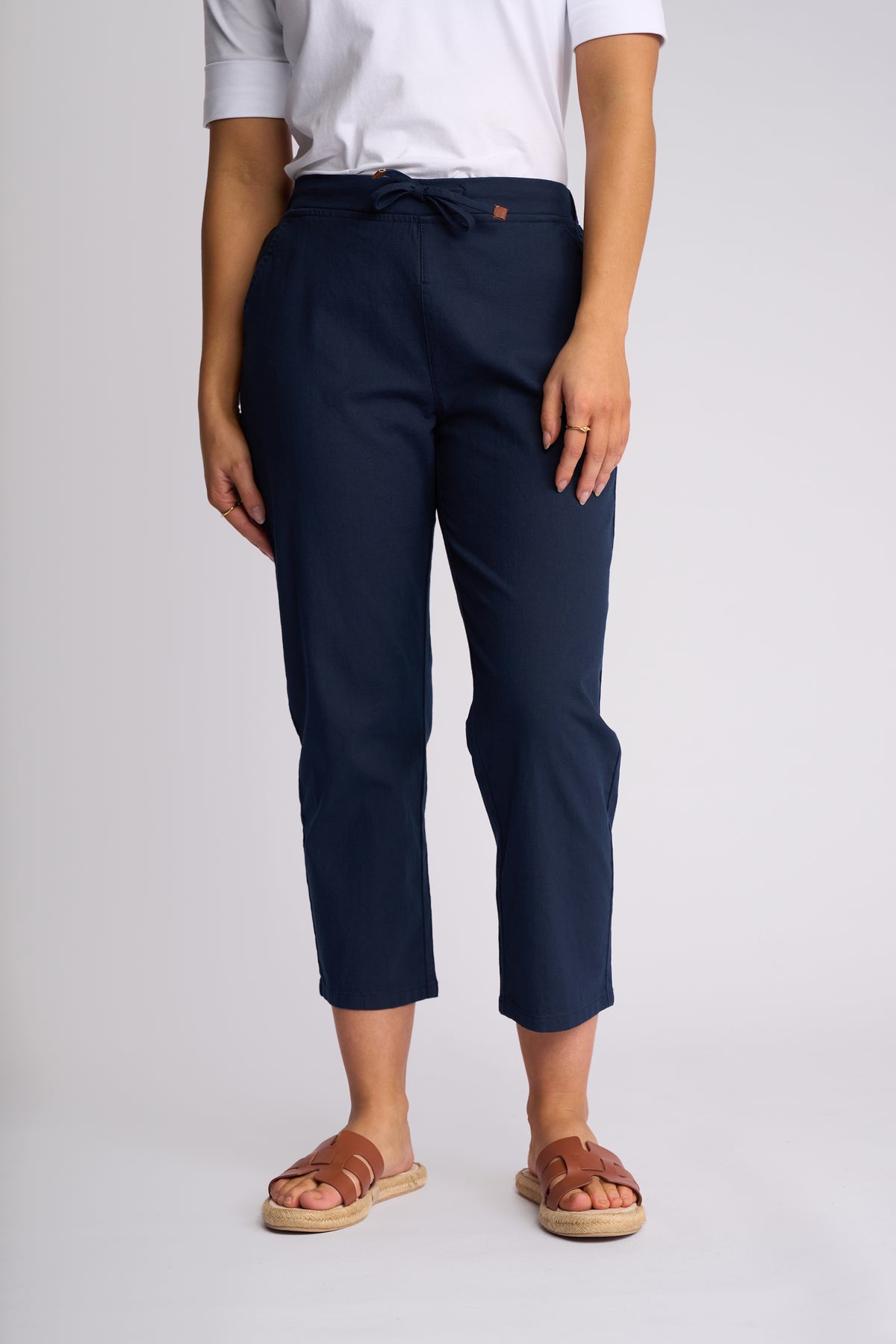 Vassalli Henley 7/8 Pant - Taffy