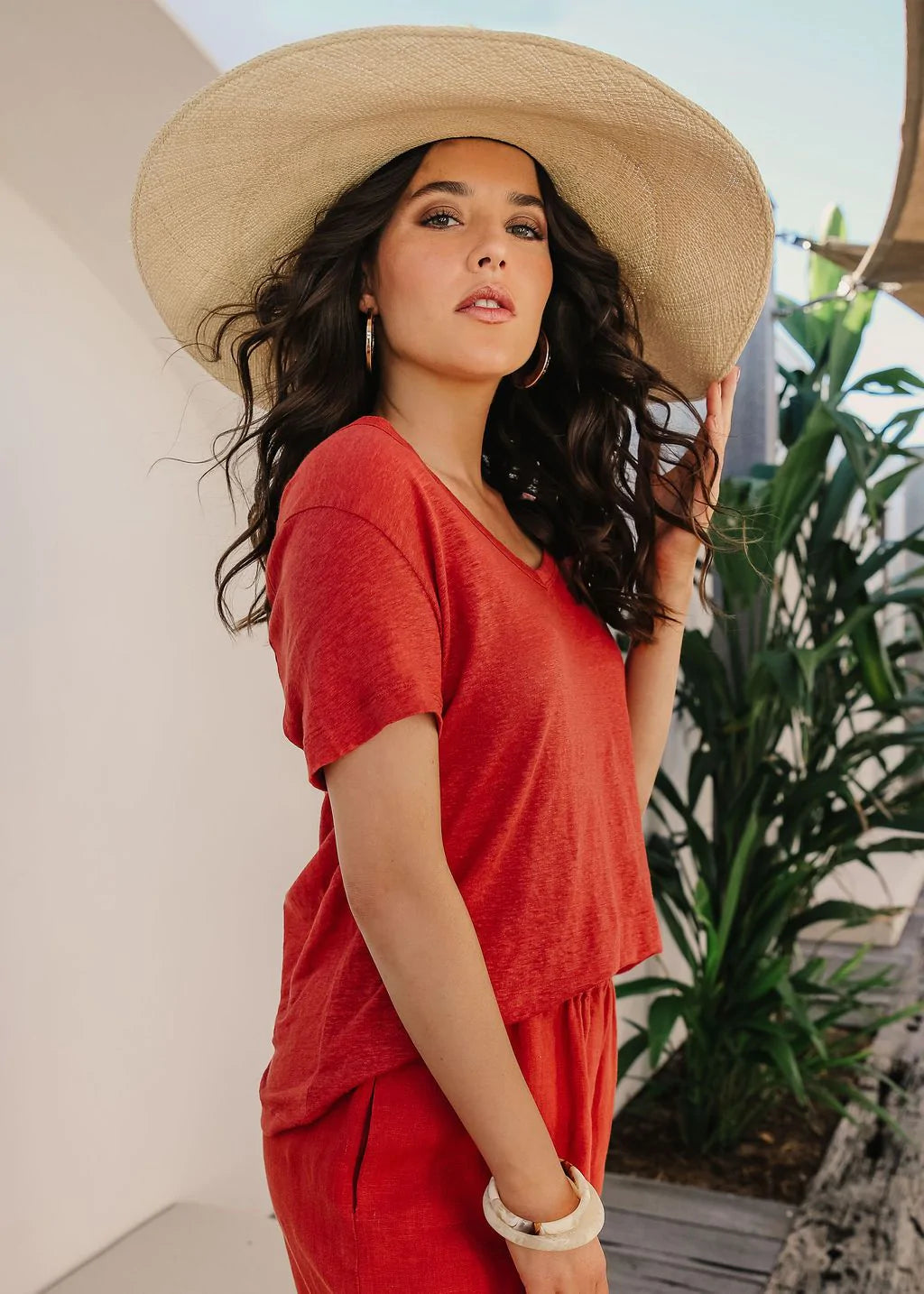V Neck Tee Terracotta - Goondiwindi