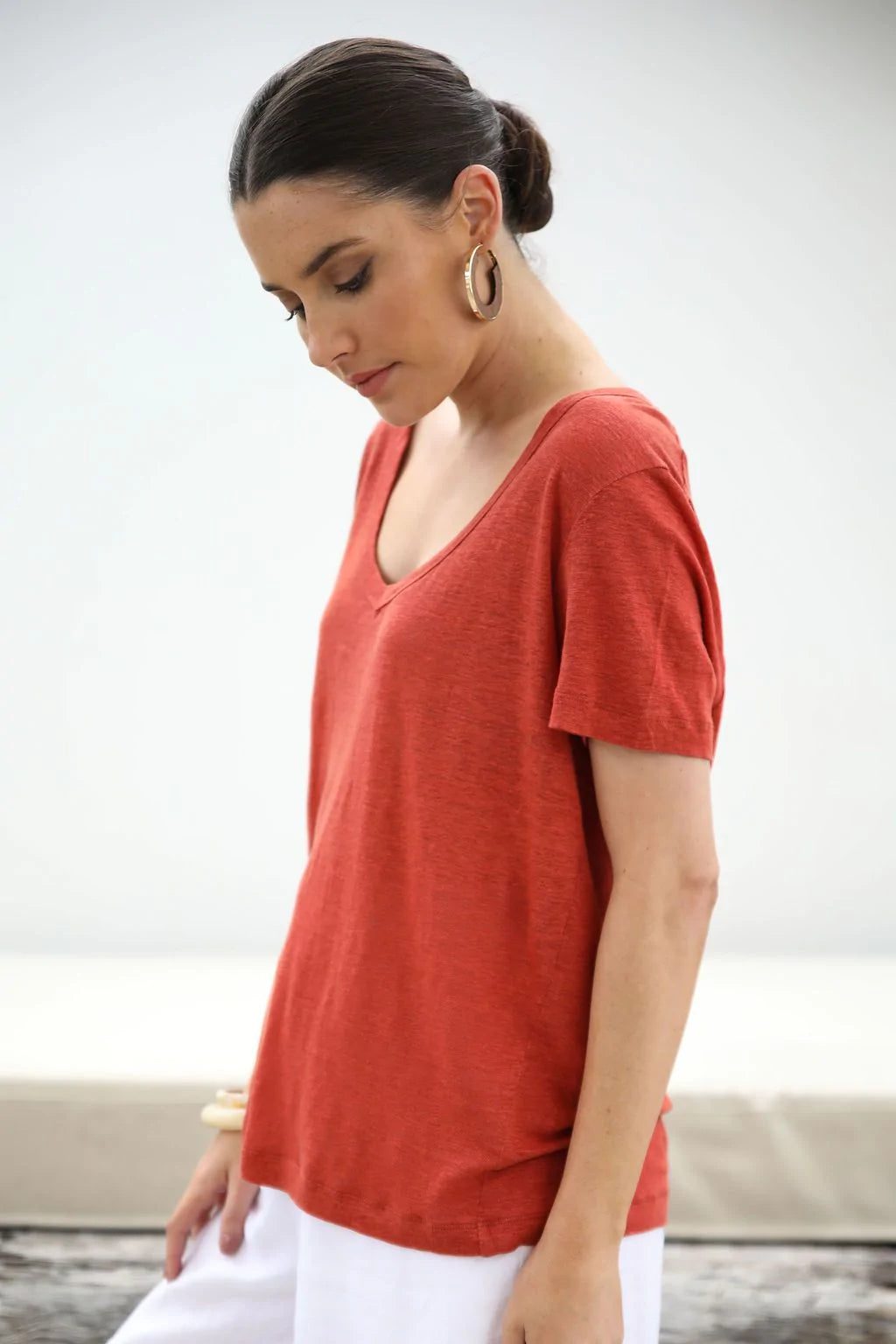 V Neck Tee Terracotta - Goondiwindi
