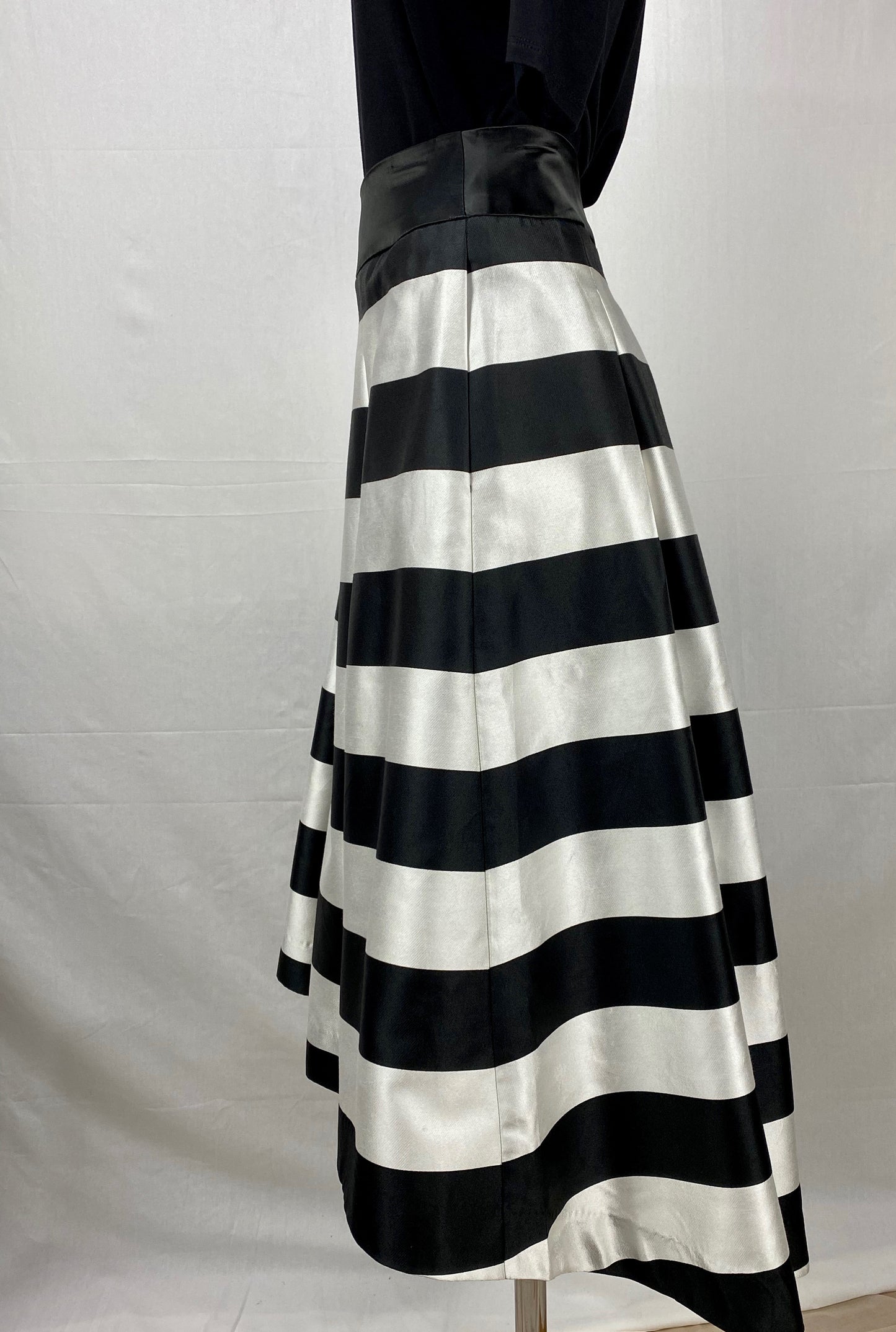 Stripe Skirt - Black/White